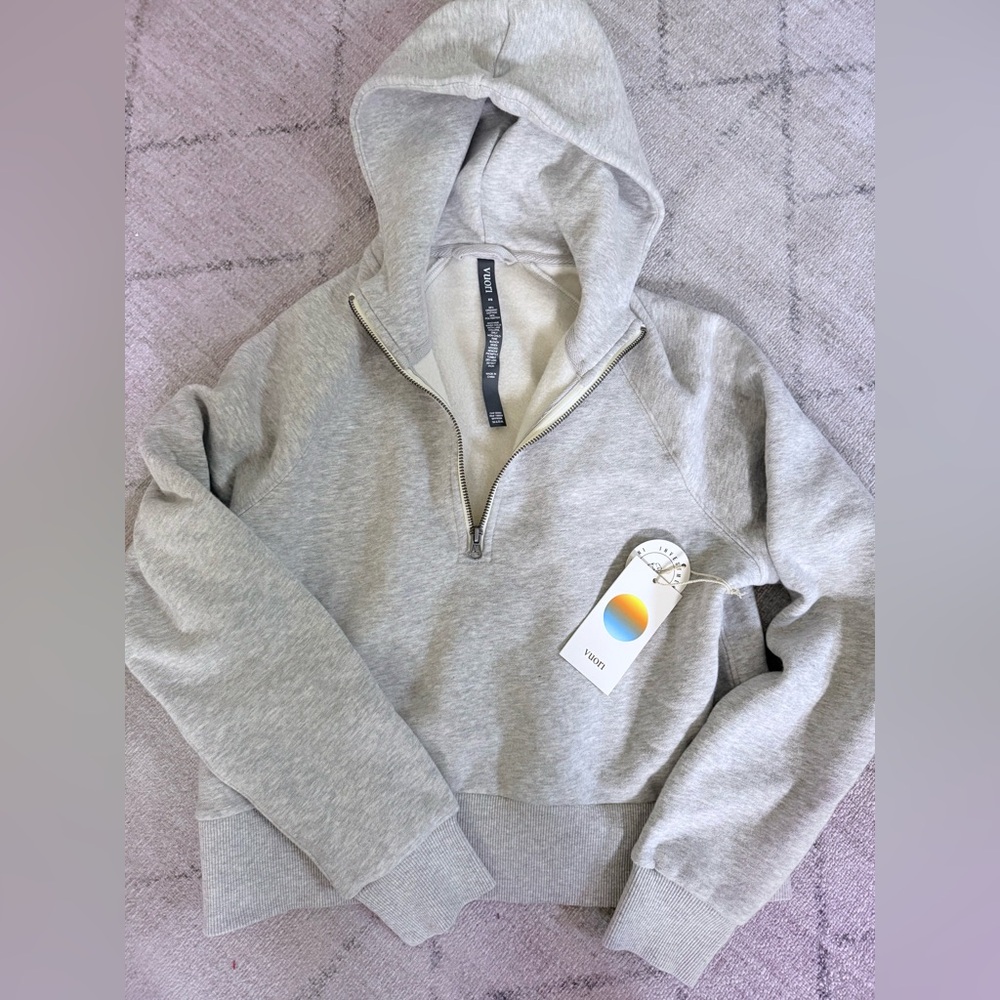 Vuori NWT RESTORE 1/2 Zip Hoodie Light Heather Grey XS